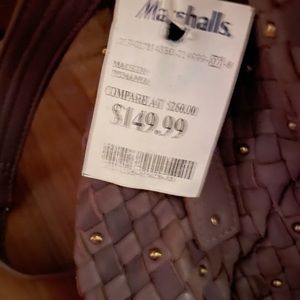 Large retro purple handbag Abro is the name